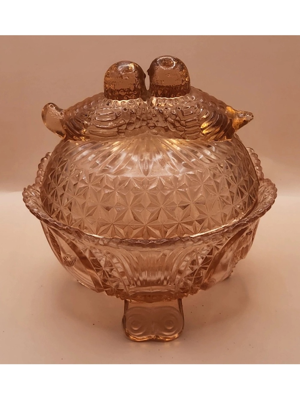 Vintage Hofbauer "Byrdes" pink glass lovebirds lidded candy dish.